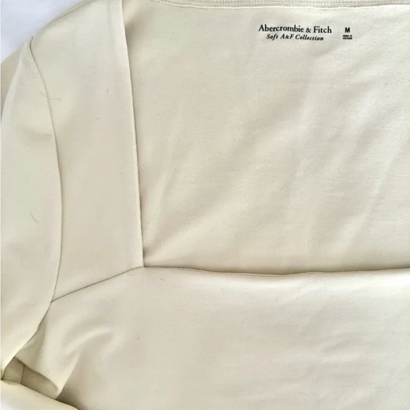 Abercrombie and Fitch soft af collection crop square neck nude top - Picture 2 of 3